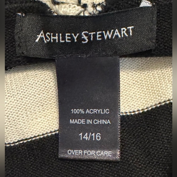 Ashley Stewart Women’s Black and White Striped Asymmetrical Dress Size 14/16 - Picture 8 of 9